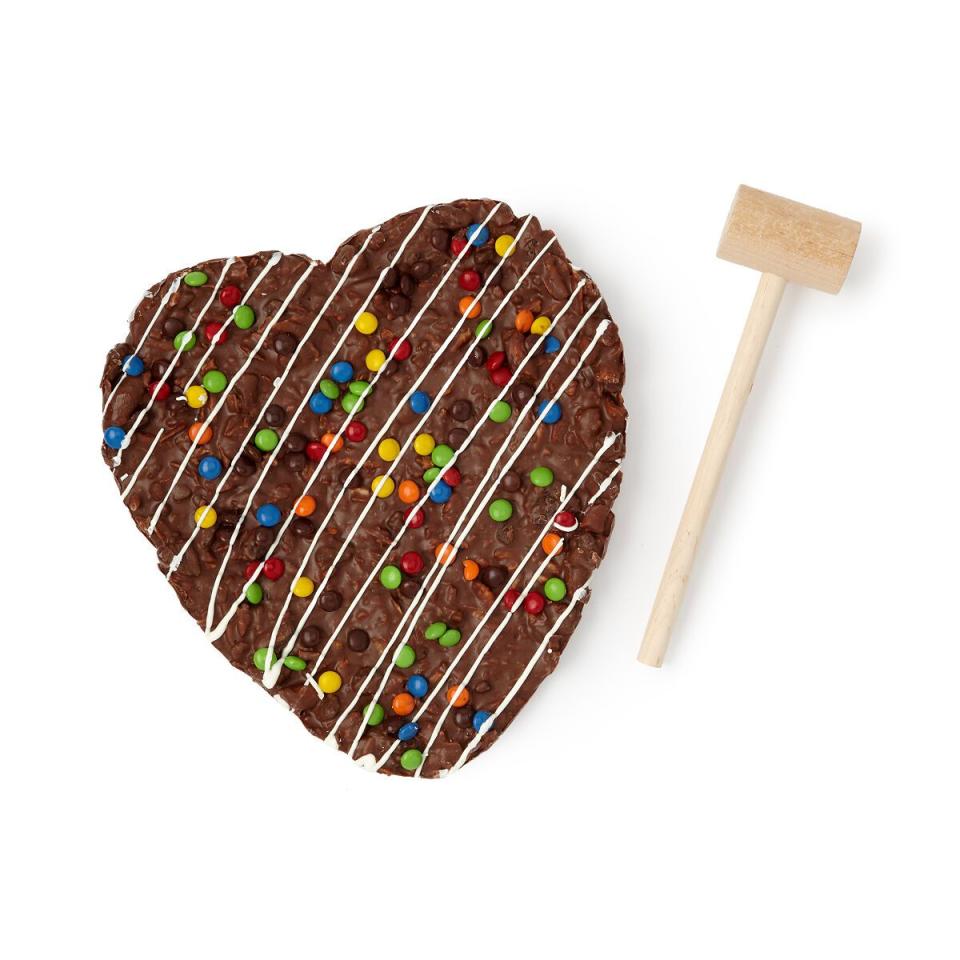 7) Broken Heart Chocolate Pizza