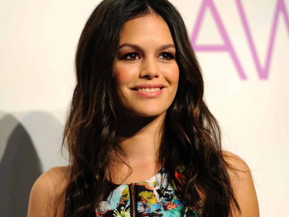 rachel bilson november 2013