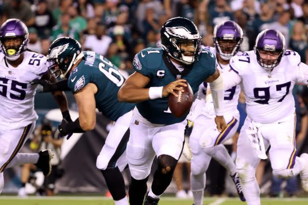 How to Watch Eagles vs. Giants Online Free: Live Stream Football Game –  Rolling Stone