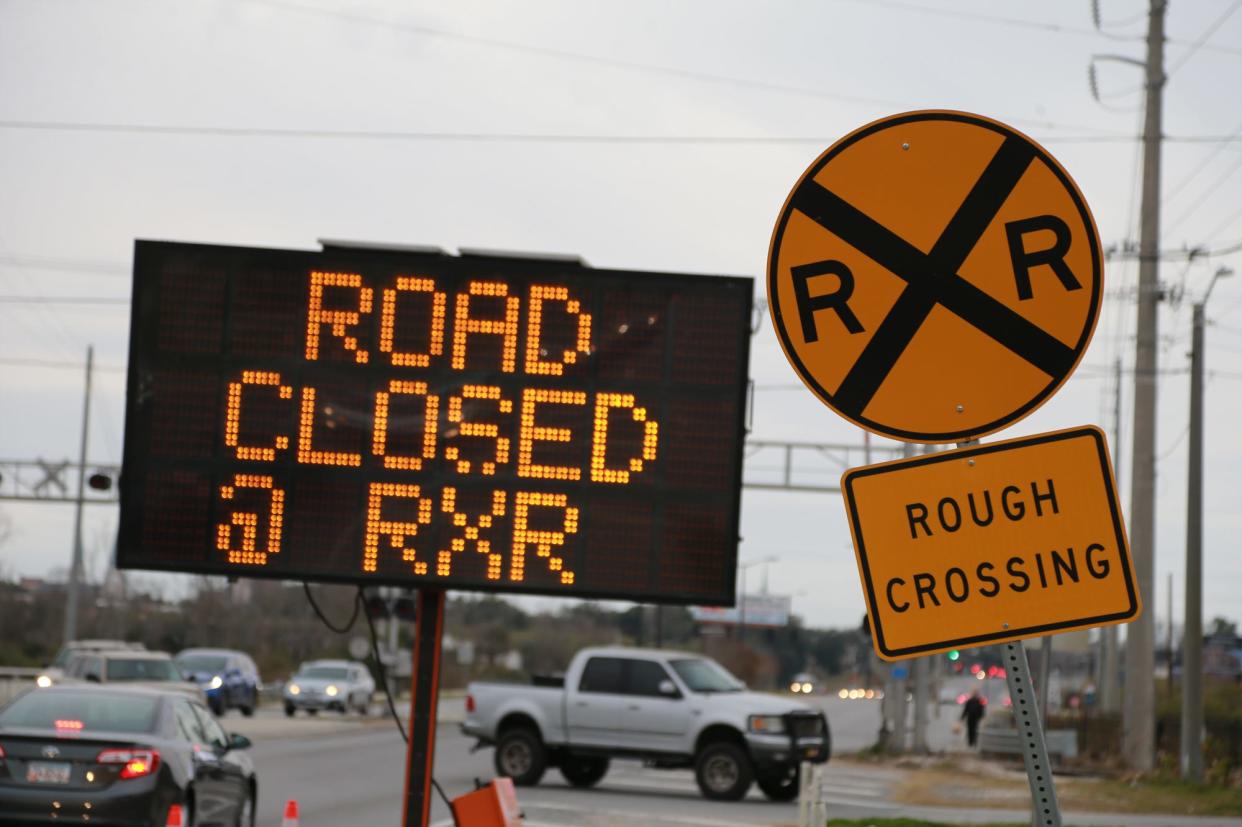 President Street will be closed at the railroad crossing near Truman Parkway for road repairs.