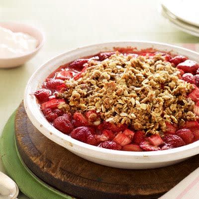 A Healthier Strawberry-Rhubarb Pie