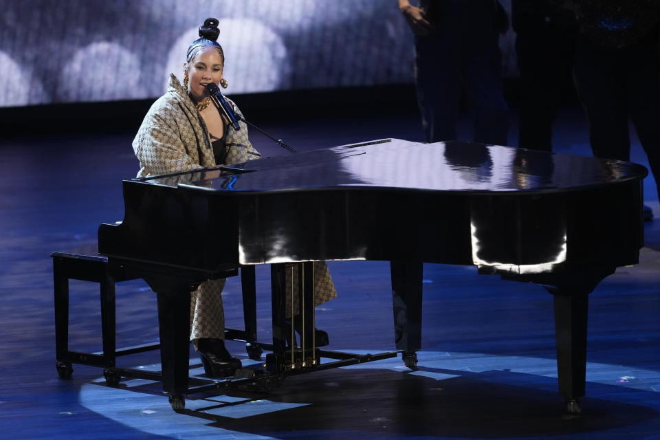 Alicia Keys performs with members of the company of "Hell's Kitchen" during the 77th Tony Awards on Sunday, June 16, 2024, in New York. (Photo by Charles Sykes/Invision/AP)