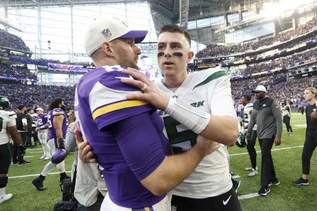 Kleiman] #Jets players are clearly happy about the QB change, wearing Mike  White shirts heading to their Week 13 game against the #Vikings : r/nfl