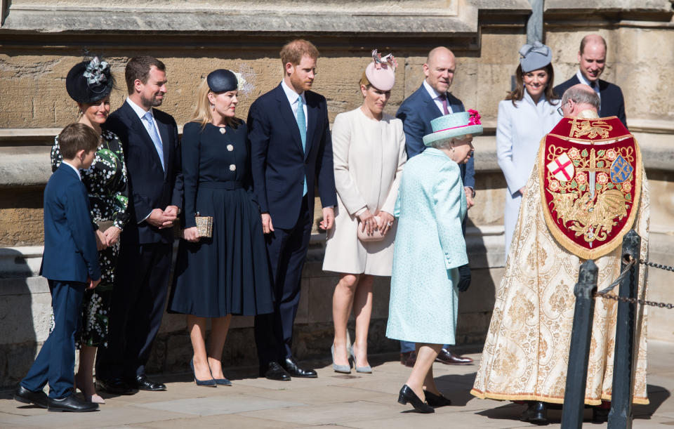 WINDSOR, ENGLAND - APRIL 21: Sophie, Countess of Wessex, Peter Phillips, Autumn Phillips, Prince Harry, Duke of Sussex, Zara Tindall, Mike Tindall, Catherine, Duchess of Cambridge and Prince William, Duke of Cambridge look on at Queen Elizebeth II attends Easter Sunday service at St George's Chapel on April 21, 2019 in Windsor, England. (Photo by Samir Hussein/Samir Hussein/WireImage)
