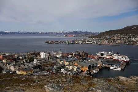 A view shows the town of Hammerfest, Norway, June 14, 2018. REUTERS/Stoyan Nenov/Files