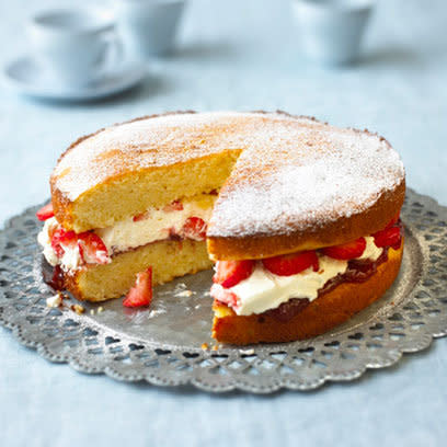 Victoria Sponge: Recipes