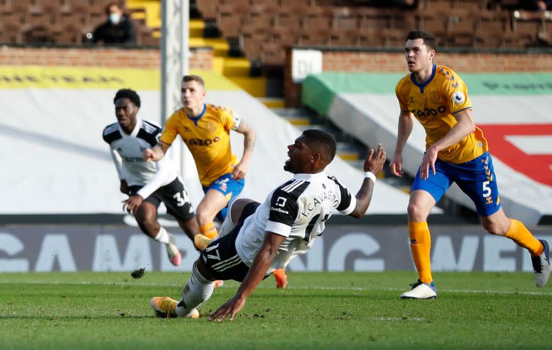 Premier League - Fulham v Everton