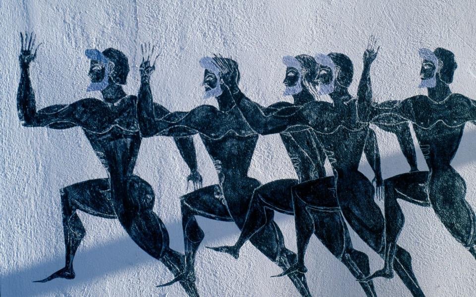 Wall mural of ancient greek runners.