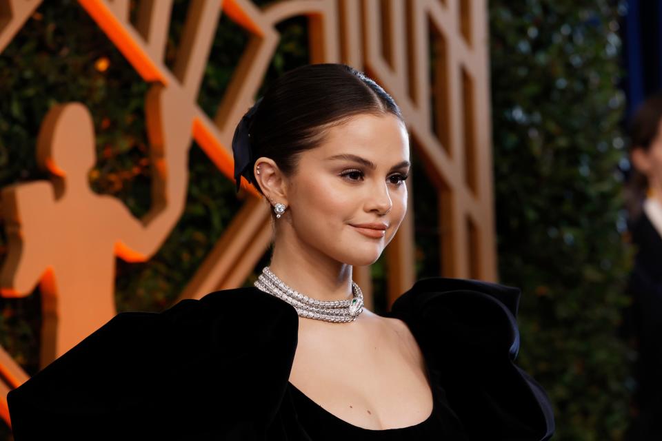 <h1 class="title">28th Annual Screen Actors Guild Awards - Arrivals</h1><cite class="credit">Photo by Frazer Harrison/Getty Images.</cite>