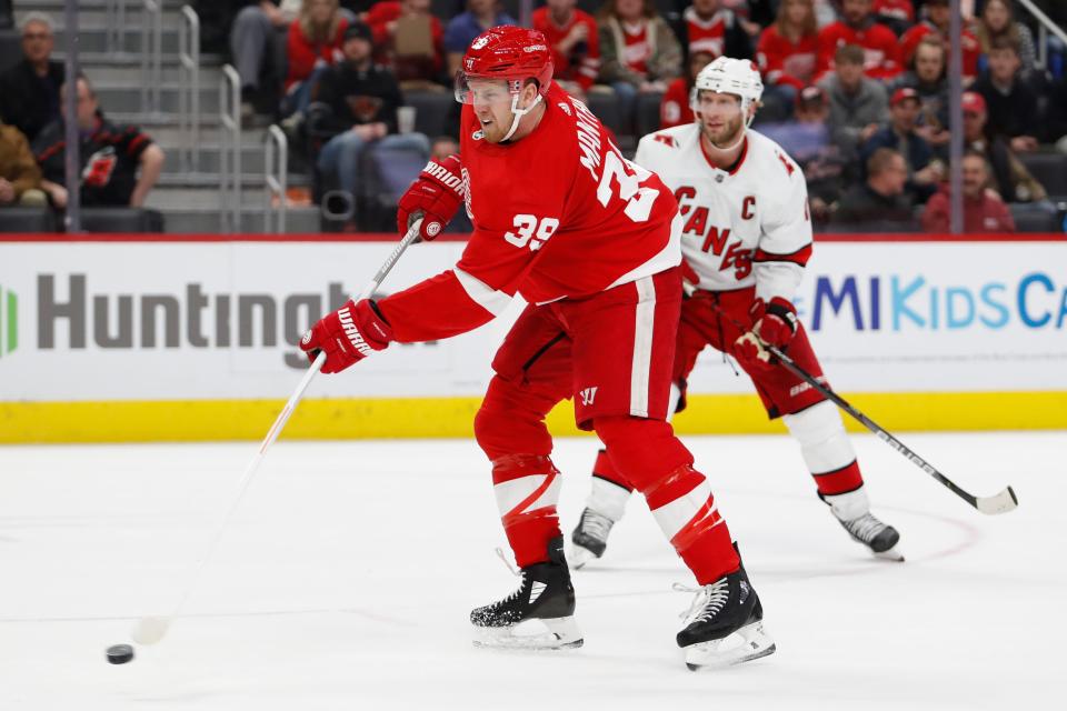 Detroit Red Wings right wing Anthony Mantha (39) has high aims for the 2021 season.
