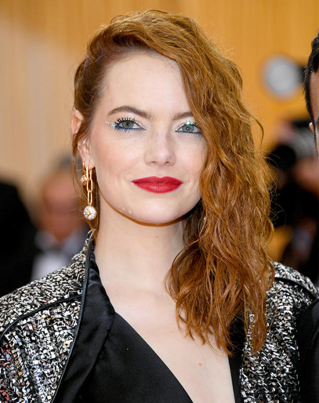 Emma Stone's Sideswept, '80s Waves 