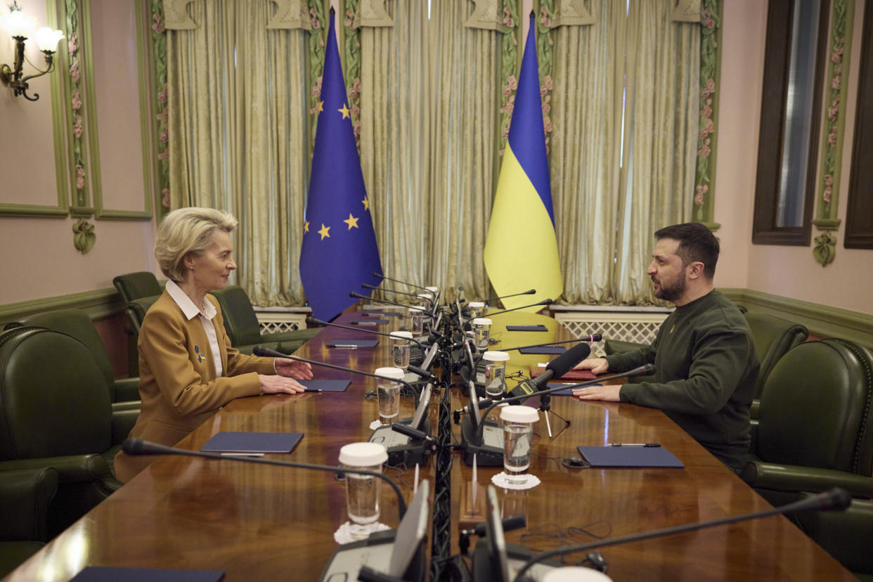 Ukrainian President Volodymyr Zelenskyy, right, and European Commission President Ursula von der Leyen attend the EU-Ukraine summit in Kyiv, Ukraine, Thursday, Feb. 2, 2023. (Ukrainian Presidential Press Office via AP)