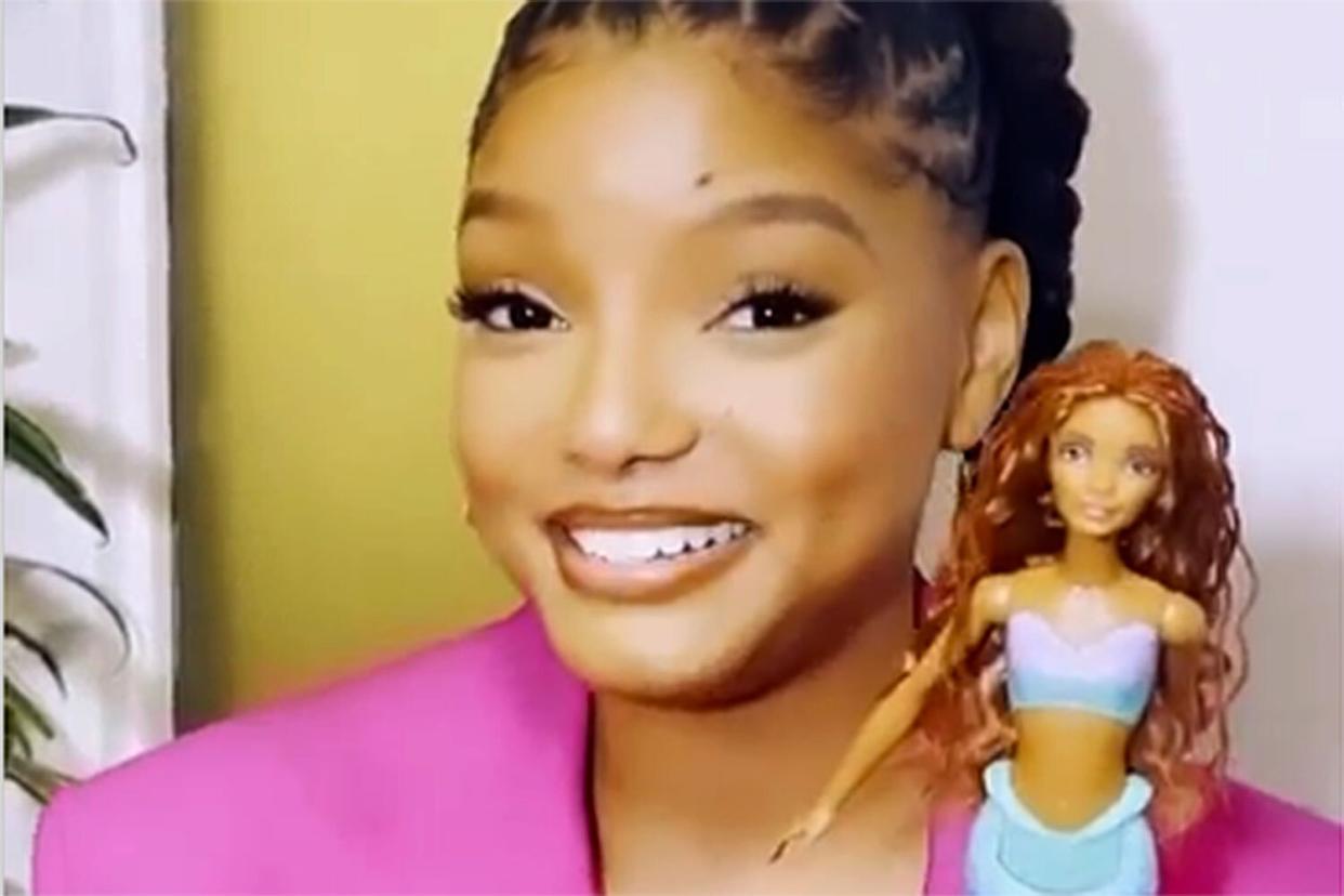 Halle Bailey debuted a new little mermaid doll made to her specification. Can we get a tout https://www.instagram.com/p/CpdEwLSJTZO/