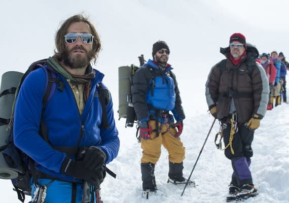 Scott Fisher (Jake Gyllenhaal) and a group of climbers about to face a snowstorm. Photo credit: GV.com.sg