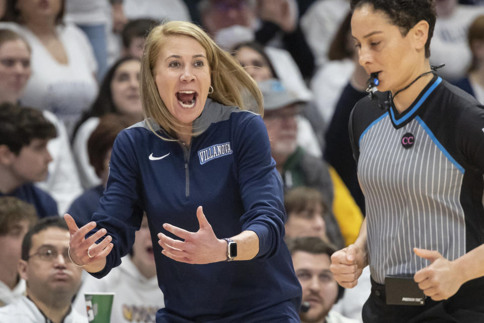 Villanova head coach Denise Dillon shouts at a referee during the first half of an NCAA college basketball game against UConn , Saturday, Feb. 18, 2023, in Villanova, Pa. (AP Photo/Laurence Kesterson)