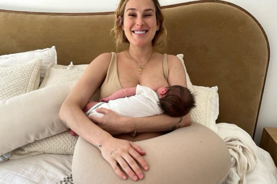 <p>Rumer Glenn Willis/Instagram</p> Rumer Willis with daughter