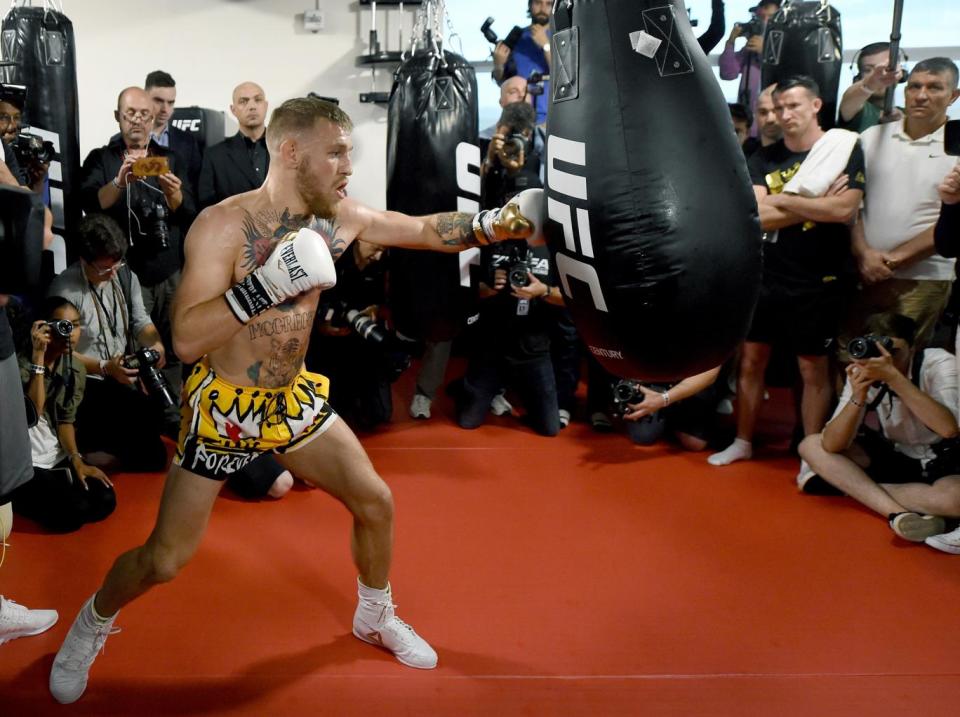 McGregor's straight left is his most feared shot (Getty)