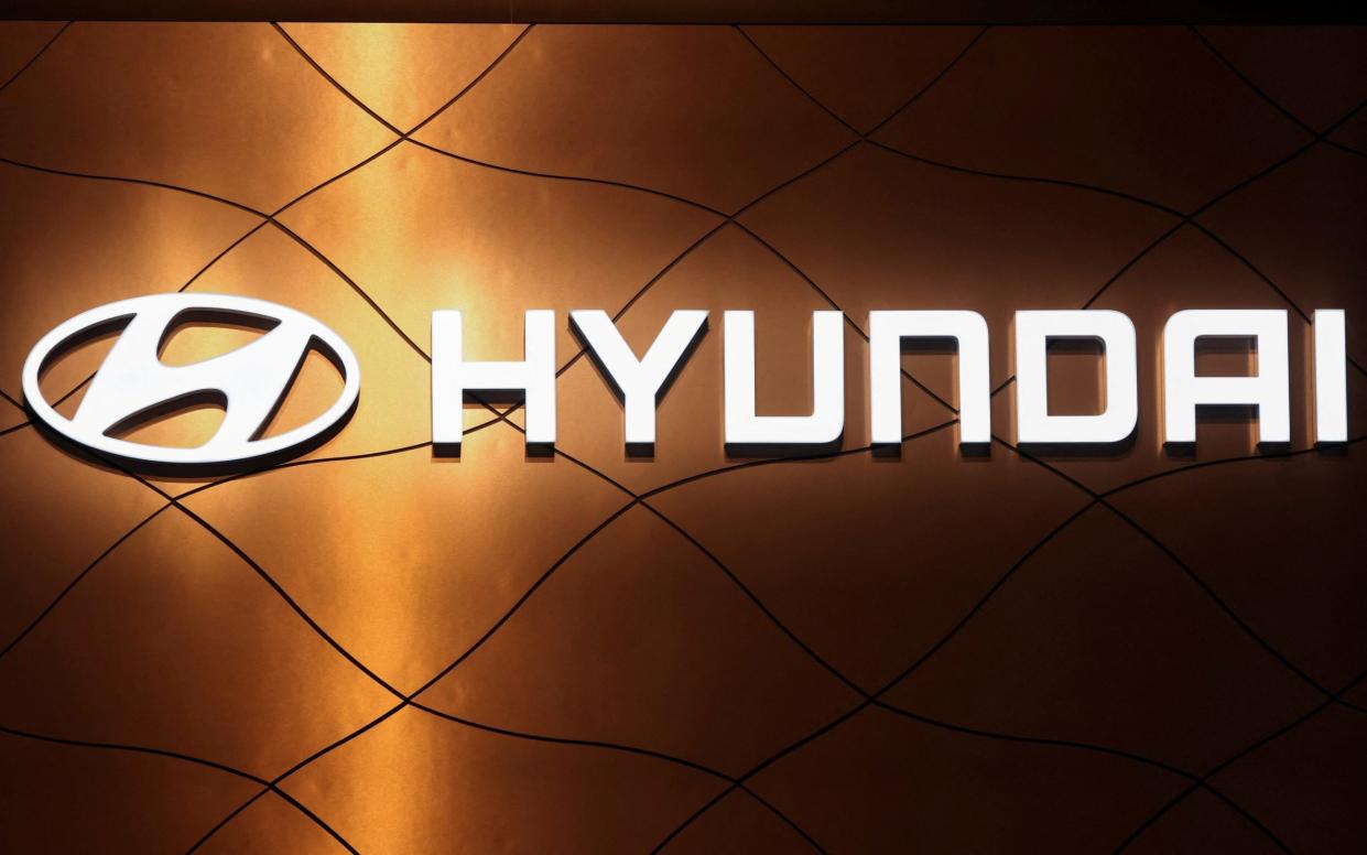 Hyundai will increase its range of hybrid cars amid a slump in demand for EVs