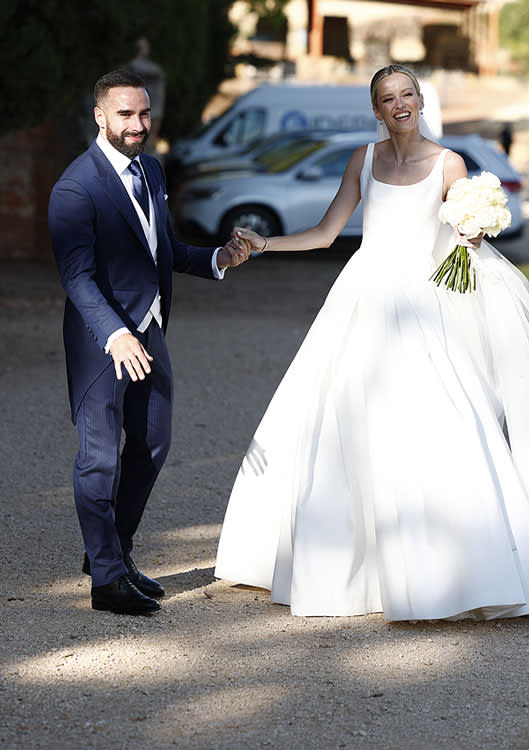 Las primeras imágenes de Dani Carvajal y Daphne Cañizares en su boda