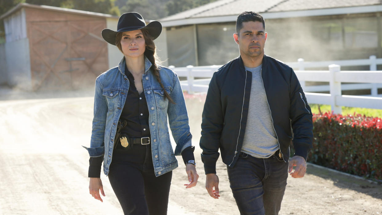  Katrina Law and Wilmer Valderrama in NCIS' Texas episode. 