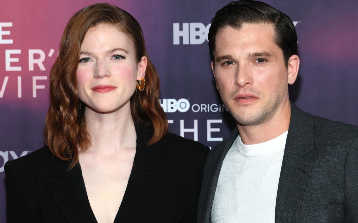 Am Set von "Game of Thrones" lernten sie sich kennen. Nun haben Kit Harington und Rose Leslie ihr zweites Kind bekommen. (Bild: 2022 Getty Images/Dia Dipasupil)