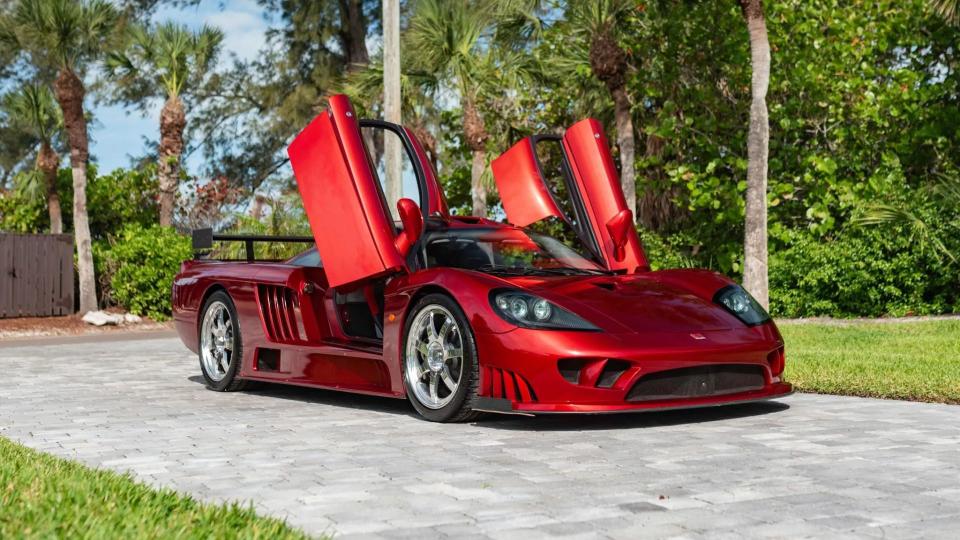 Ultra-Rare 1,100-Mile 2005 Saleen S7 Twin Turbo Competition Package Up for Sale