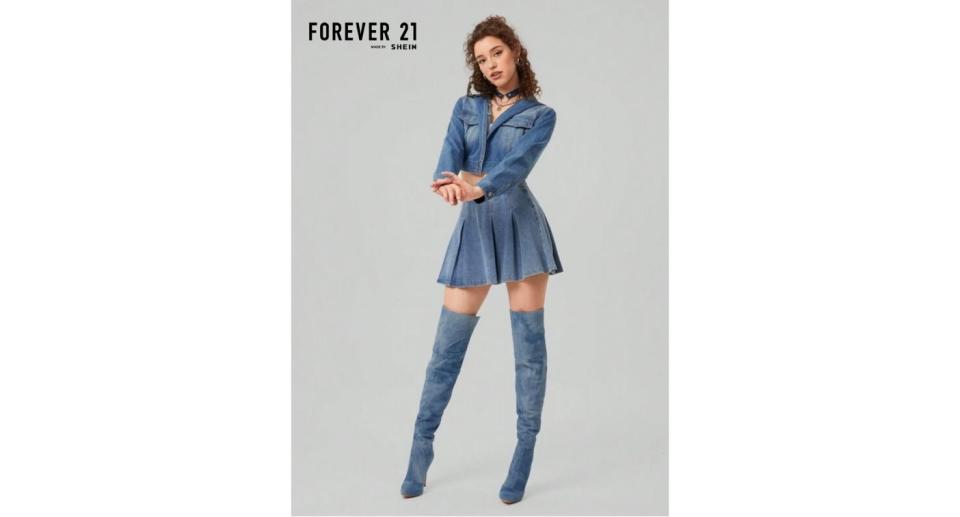 Forever 21 Denim Pleated Skirt