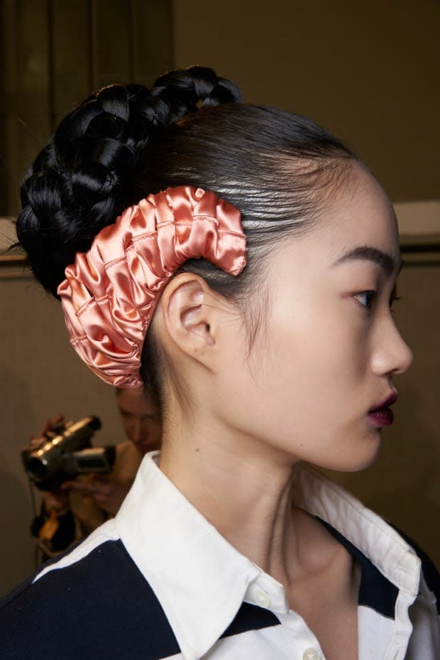 <p>A beauty look from the Fendi Fall 2020 show. Photo: Imaxtree</p>