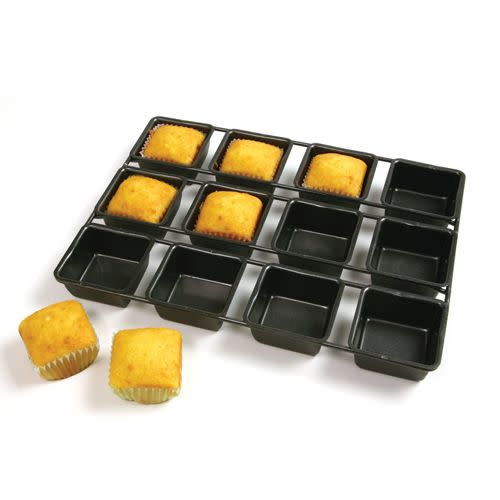 Norpro Non-Stick 12-Cavity Square Cupcake Pan