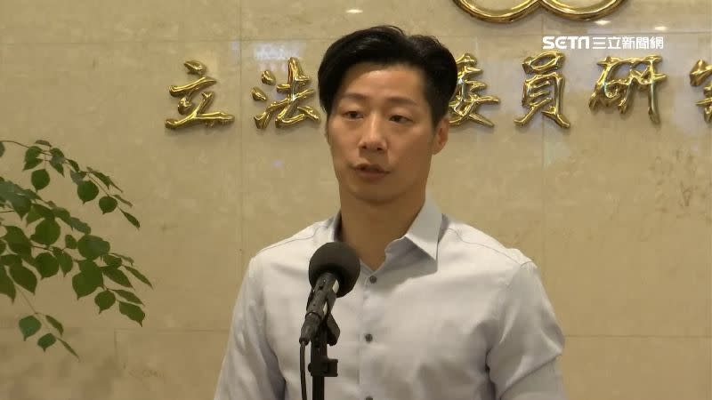 中國振華數據收集全球240萬重要人士個資，其中包含了立委林昶佐的太太Doris。