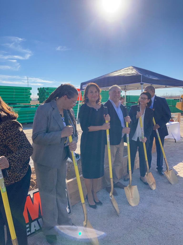 Representatives of the EPA, the North American Development Bank and the Texas Water Development Board joined the Village of Vinton in breaking ground on a water and wastewater project on Jan. 27, 2022.