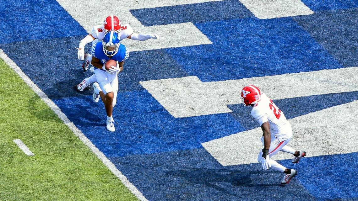 Kentucky true freshman wide receiver Dane Key (6) has caught a touchdown pass in all three UK games.