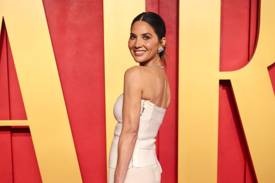 Olivia Munn en la fiesta de Vanity Fair posterior a los Oscar 2024 en Beverly Hills, California. (Photo by Christopher Polk/Variety via Getty Images)