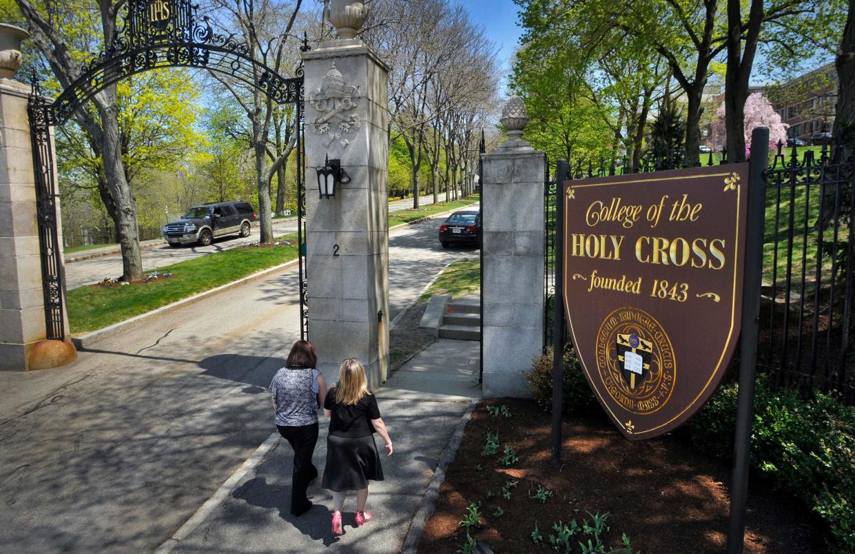 The main entrance to the College of the Holy Cross in Worcester