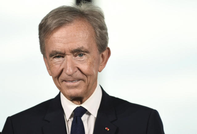 Bernard Arnault Announces LVMH's Record Revenues Despite U.S. Slowdown