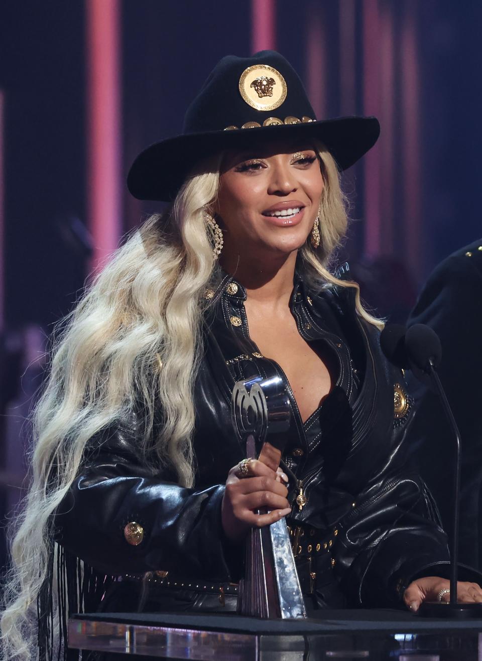 Beyonce Gives Country Vibes in Plunging Leather Outfit at the 2024