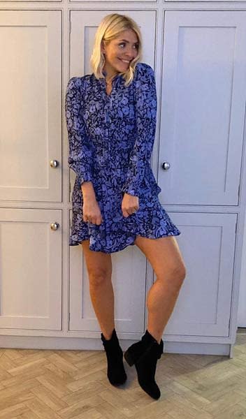 holly willoughby kitchen dress z