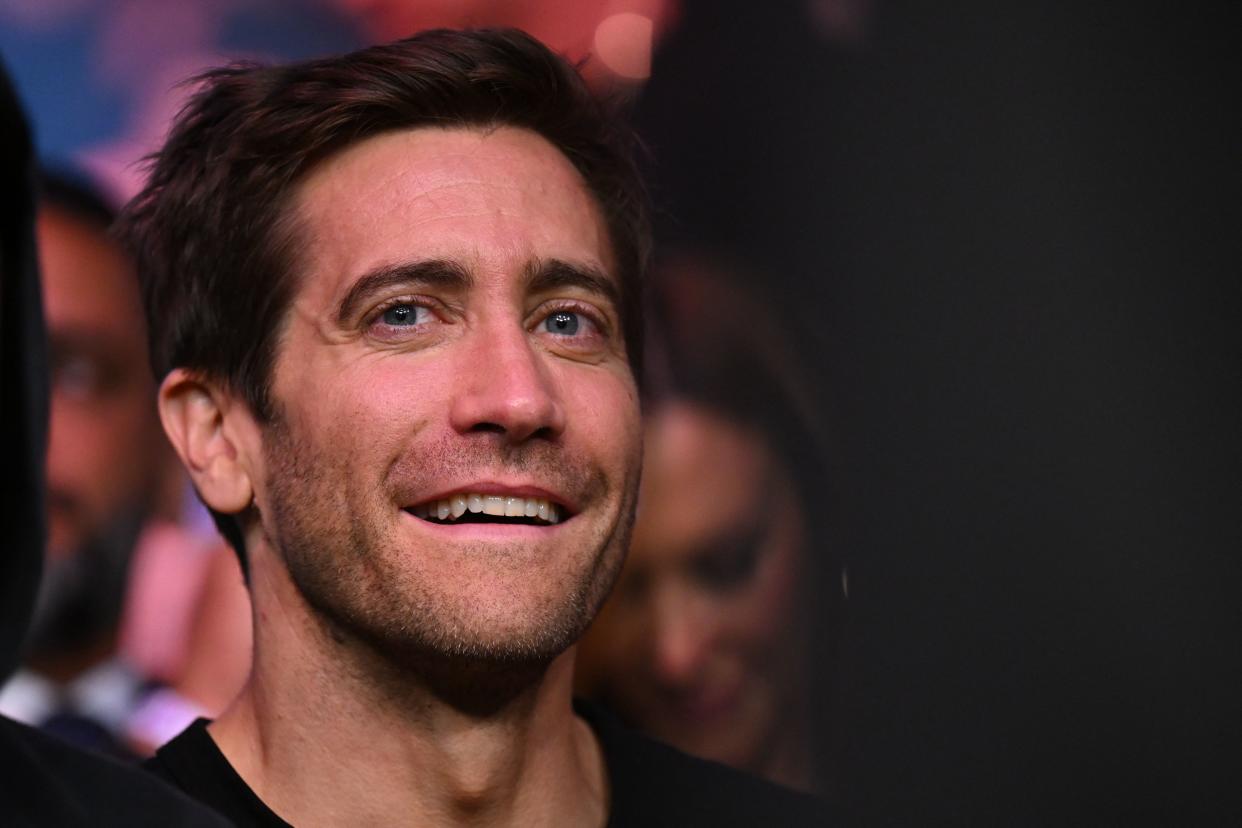 US actor Jake Gyllenhaal attends the Ultimate Fighting Championship (UFC) 285 mixed martial arts event at T-Mobile Arena, in Las Vegas, Nevada, on March 4, 2023. (Photo by Patrick T. Fallon / AFP) (Photo by PATRICK T. FALLON/AFP via Getty Images)