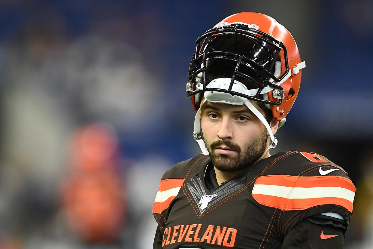 INDIANAPOLIS, INDIANA - AUGUST 17:  Baker Mayfield #6 of the Cleveland Browns participates in warmups prior to a preseason game against the Indianapolis Colts at Lucas Oil Stadium on August 17, 2019 in Indianapolis, Indiana. (Photo by Stacy Revere/Getty Images)