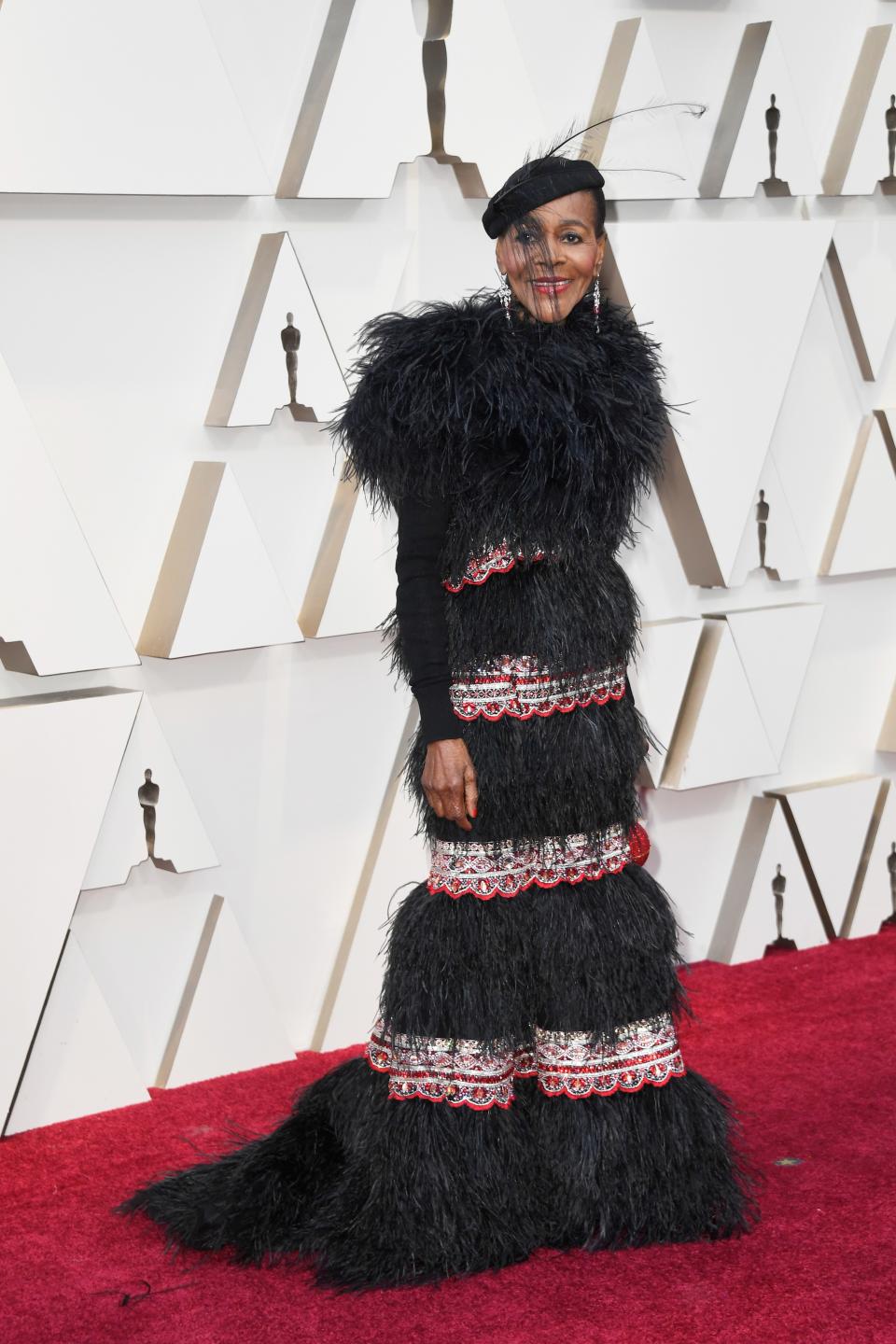 <h1 class="title">Cicely Tyson</h1><cite class="credit">Photo: Getty Images</cite>