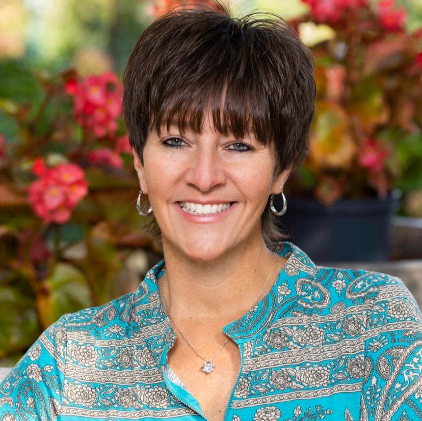 ReMax 360 Buckeye Lake broker Jacqueline VanDorn has 26 years of experience in real estate. She has been an instructor of real estate education at Hondros College since 2011.