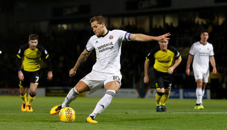 Soccer Football - Championship - Burton Albion vs Sheffield United - Pirelli Stadium, Burton, Britain - November 17, 2017 Billy Sharp scores Sheffield United's first goal Action Images/Carl Recine