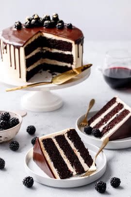 Blackberry Red Wine Chocolate Cake