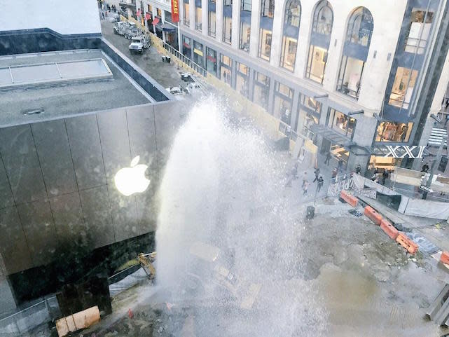 Temporary fountain at the San Francisco Stockton Street Apple Store