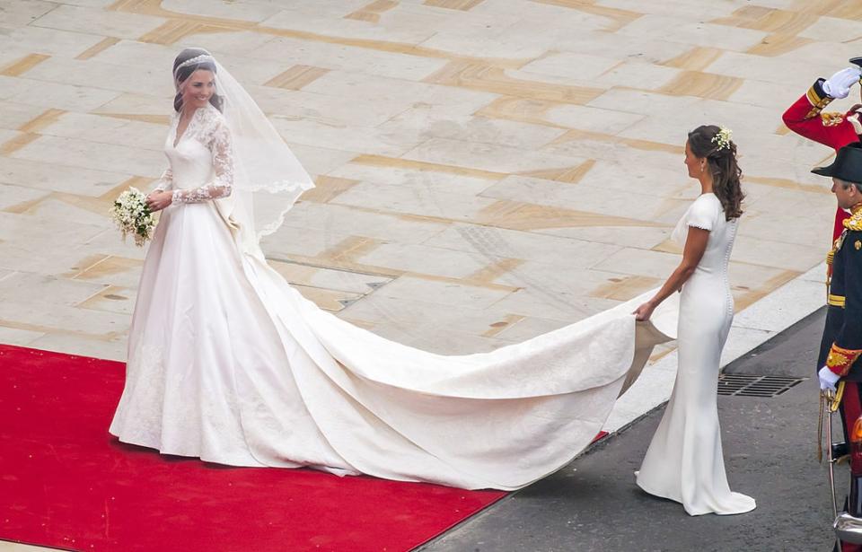 Pippa Middleton vs Kate Middleton: El estilo clásico que definió los vestidos  de novia