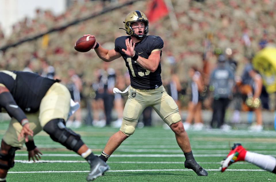 Army quarterback Bryson Daily (13) throws a pass against Delaware State during the second half at Michie Stadium.