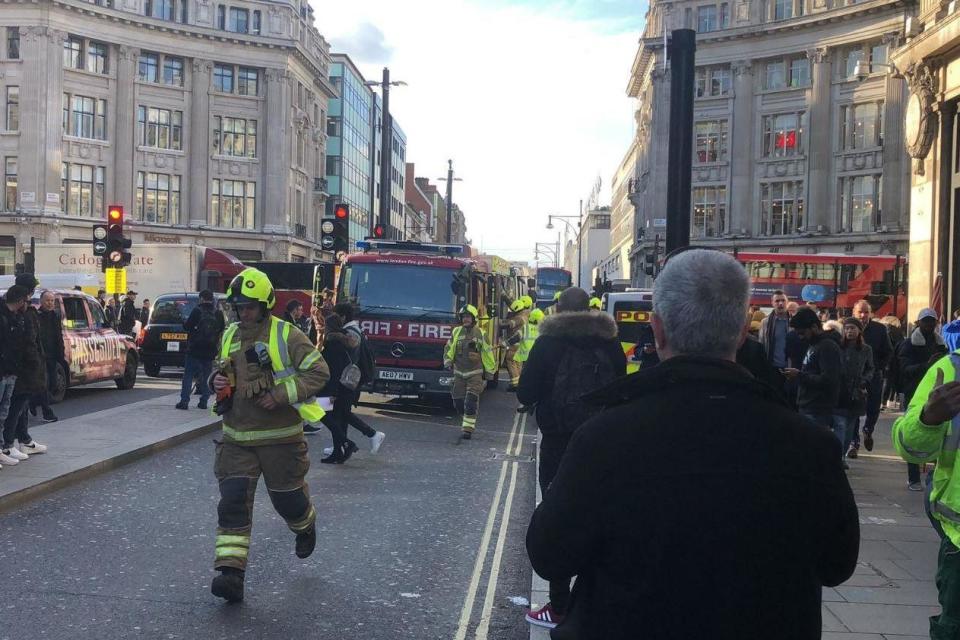 Oxford Circus station was closed by police: Omer Sen/@omerfsen