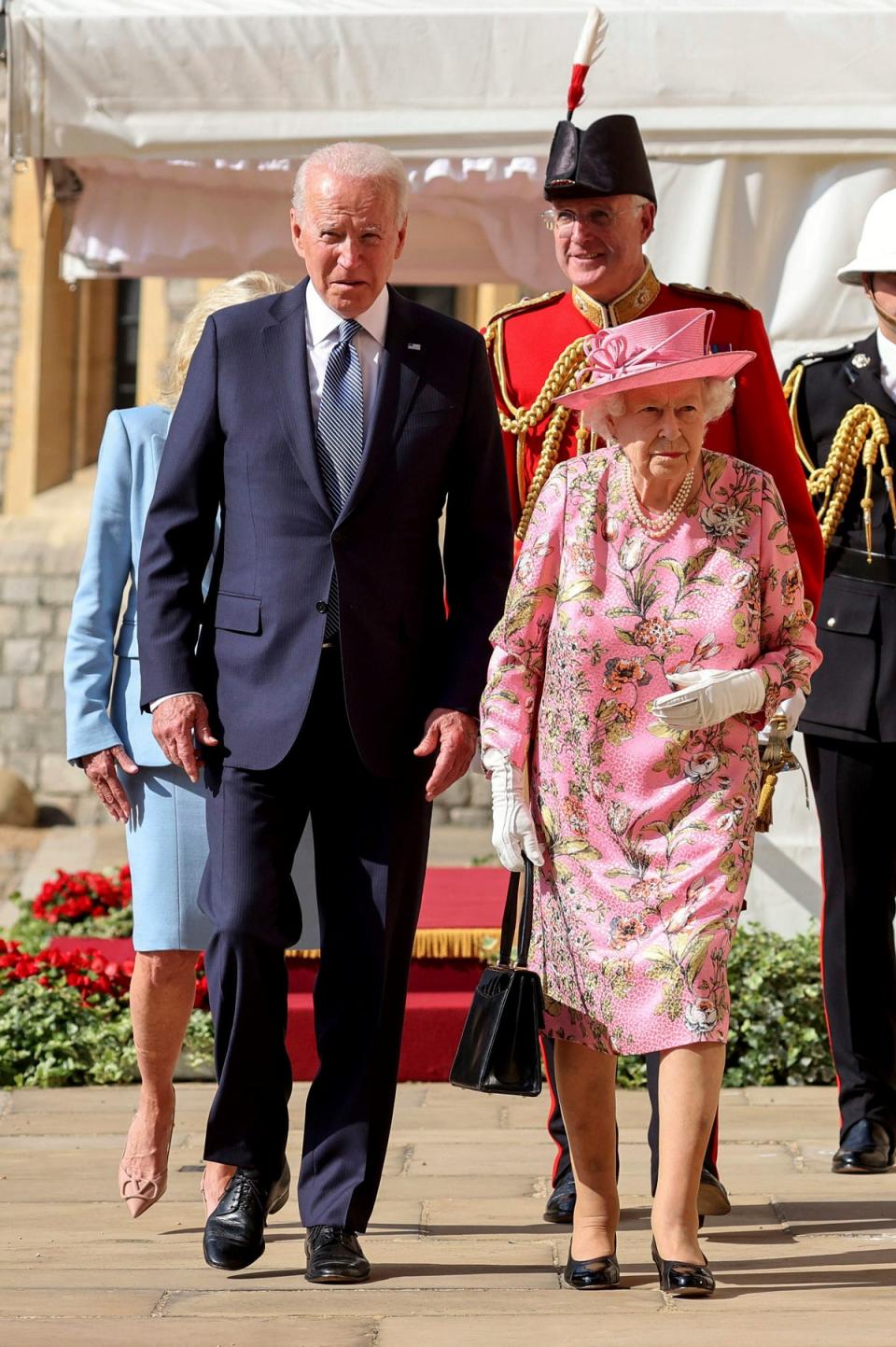 Biden and the Queen (AP)