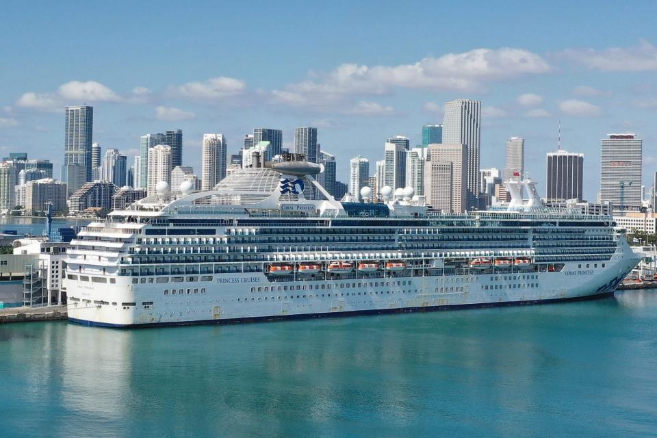 Coral Princess ship in Miami