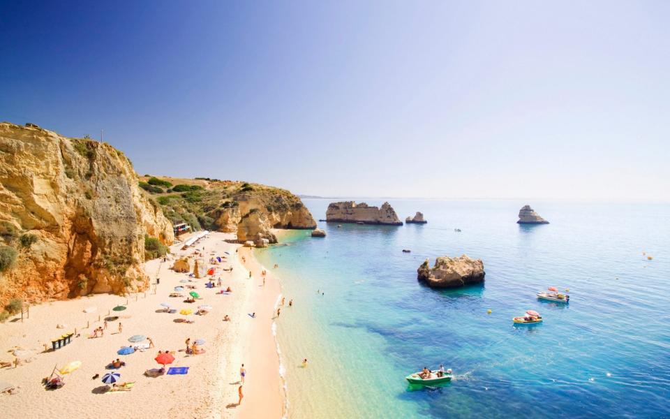 View of a beach resort in Portugal - Luca Da Ros 